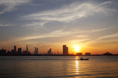 AqualisBraemar tasked with Bahrain floatover