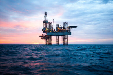 LOC wins prestigious award for role in critical rig move