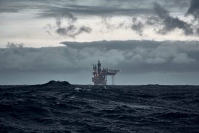 Marine consultancy and MWS for decommissioning of North Sea assets