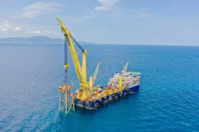 Rigs-to-reef: Rigs decommissioning in Gulf of Thailand