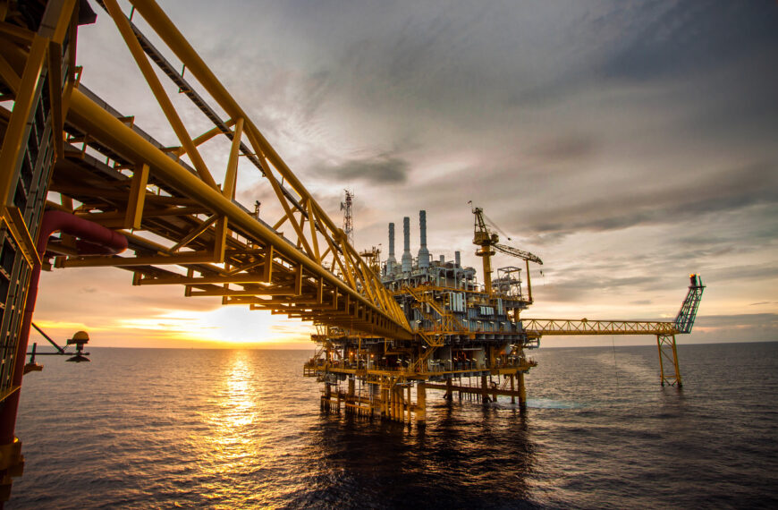 Development of Performance Standards for 18 North Sea Oil & Gas Assets